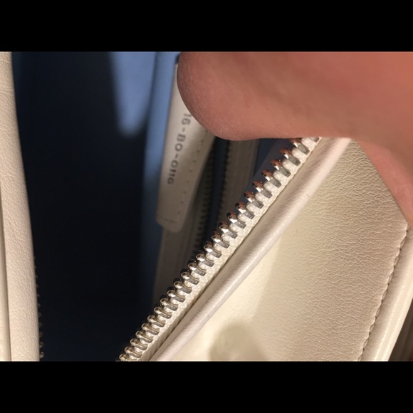 SOLD!💥Dior Lady Dior limited edition Medium - Picture 10 of 15